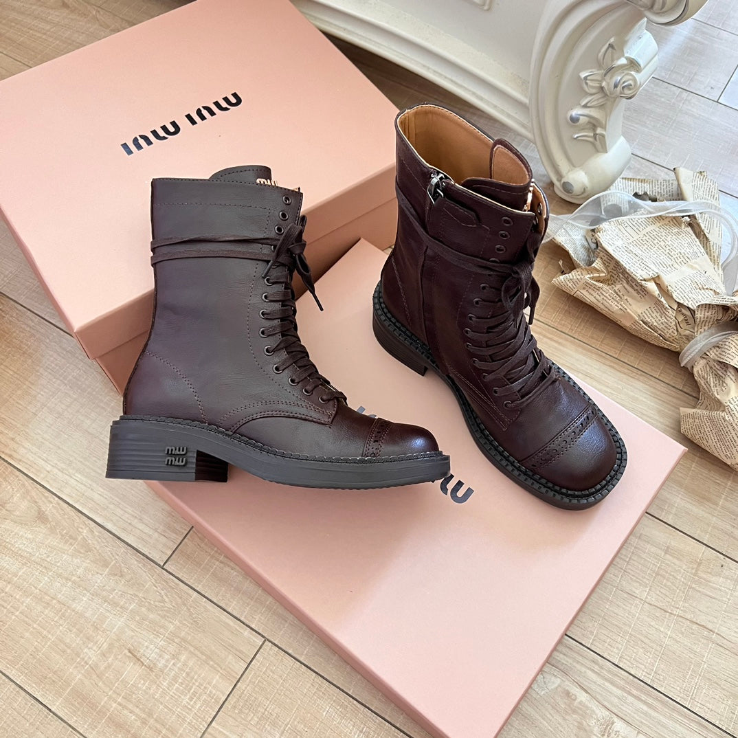 1XA60Z Fashionable leather  boots