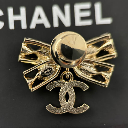 14C1100X   Fashion   Brooch