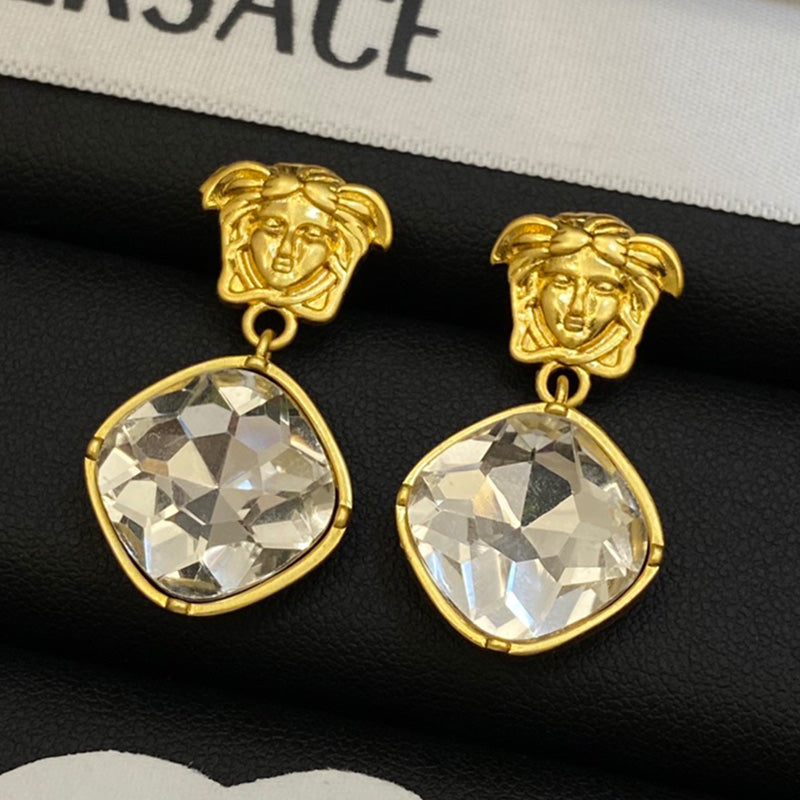 1YV318E  Fashion high -quality Earrings