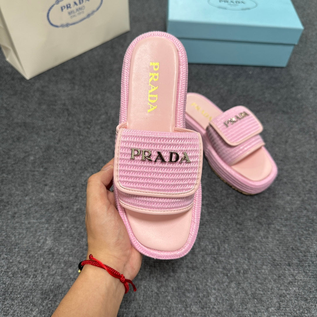 14PD24Z   fashion slippers