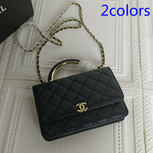 1XC58B  Fashionable leather bag 