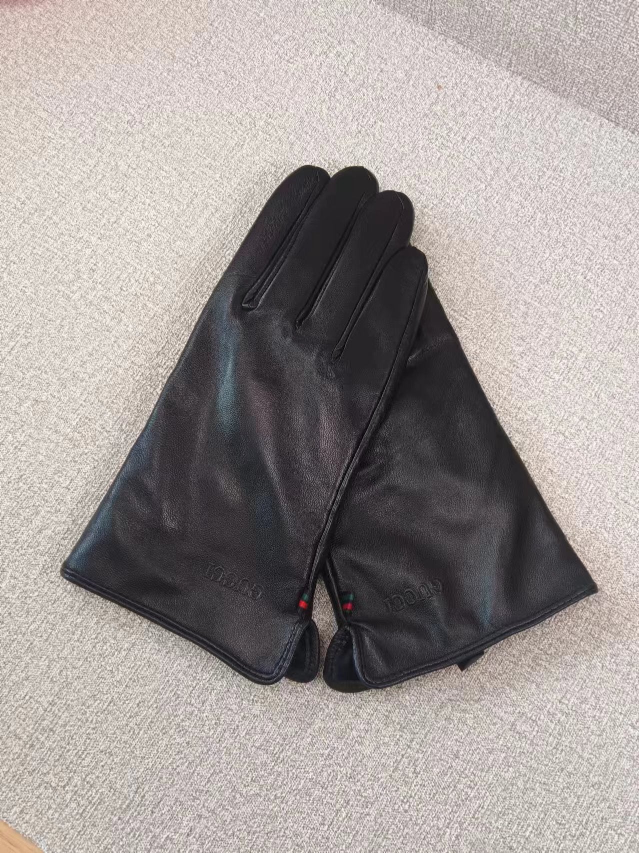 24B109S   Fashion gloves