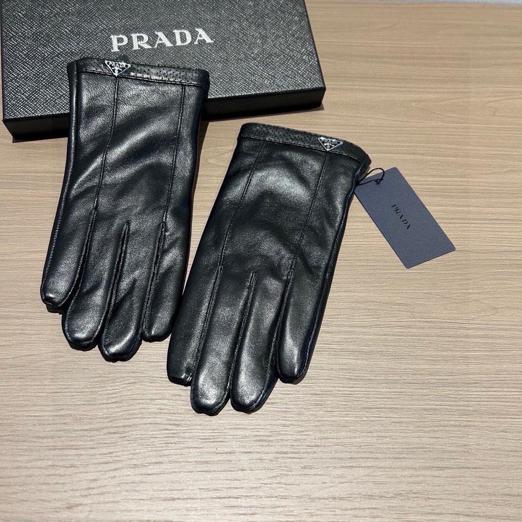 14PD48S   High quality fashionable sheepskin gloves