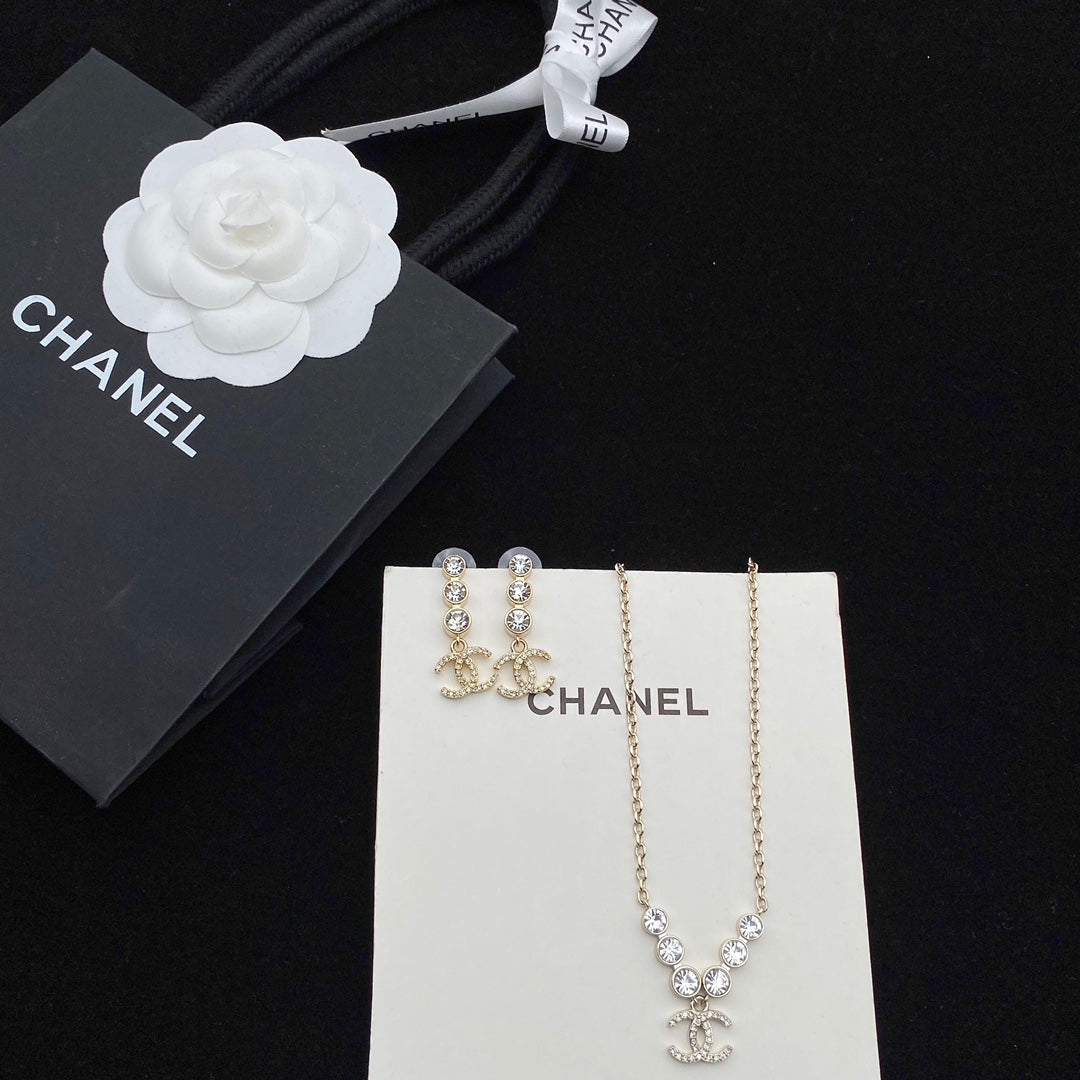 1YC21X  Fashion high -quality Earrings Necklaces