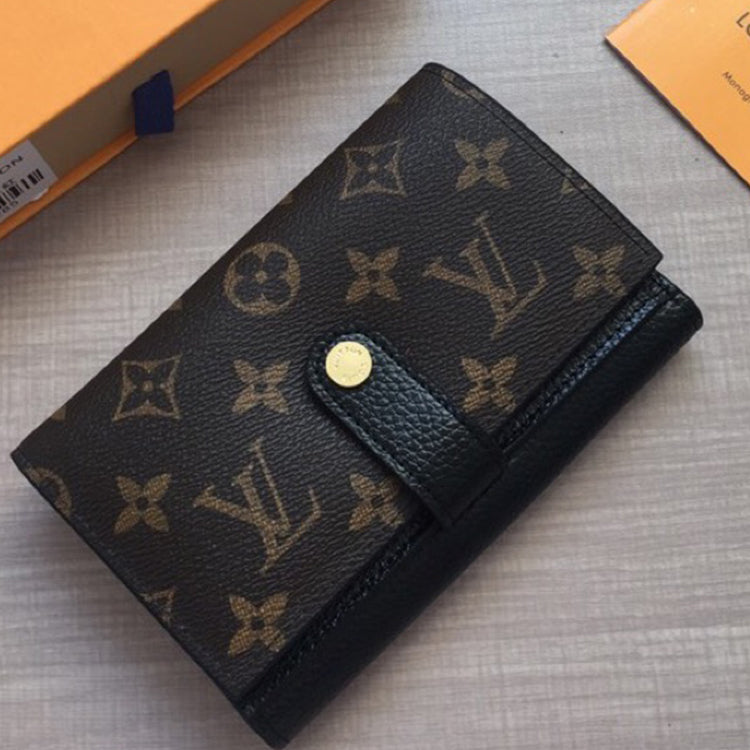 AE0101B  Fashionable leather wallets