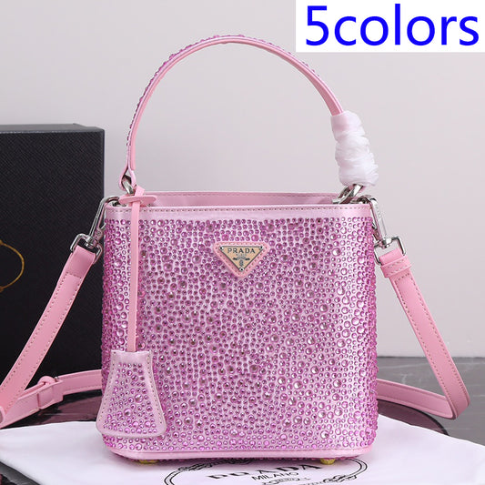 2XPD265B  Fashionable leather bag 