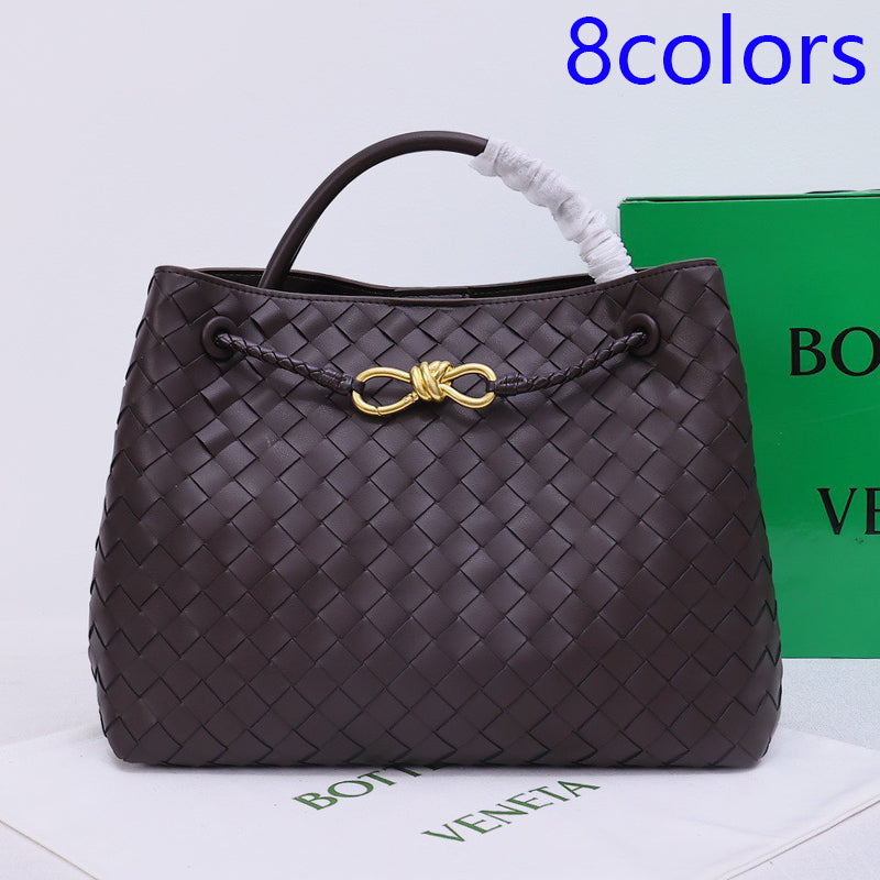 1XA80B (Fashionable leather bag )