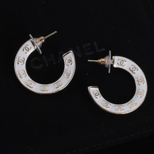 14C9E  Fashionable and high quality earrings