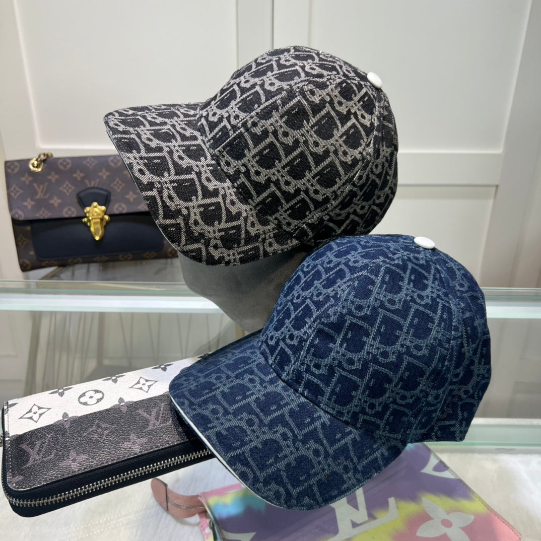 14D260M   Fashion hats