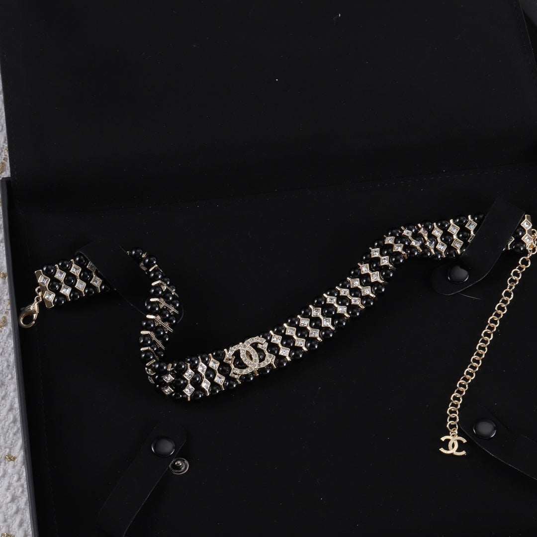 14C690K  Fashion  Necklaces