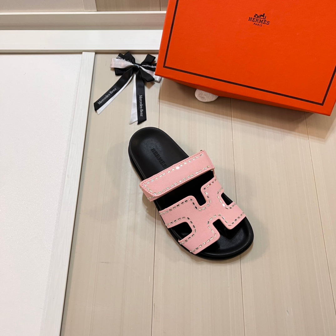 14H35Z   fashionslippers