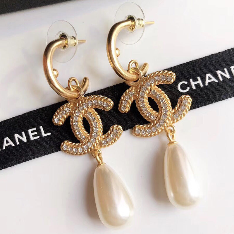 14C63E  Fashionable and high quality earrings