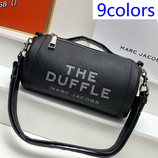 4XA8B  Fashionable leather bag 