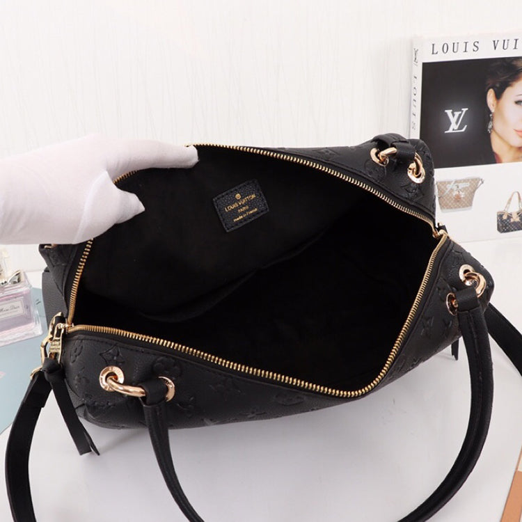 AE14B  Fashionable leather bag 