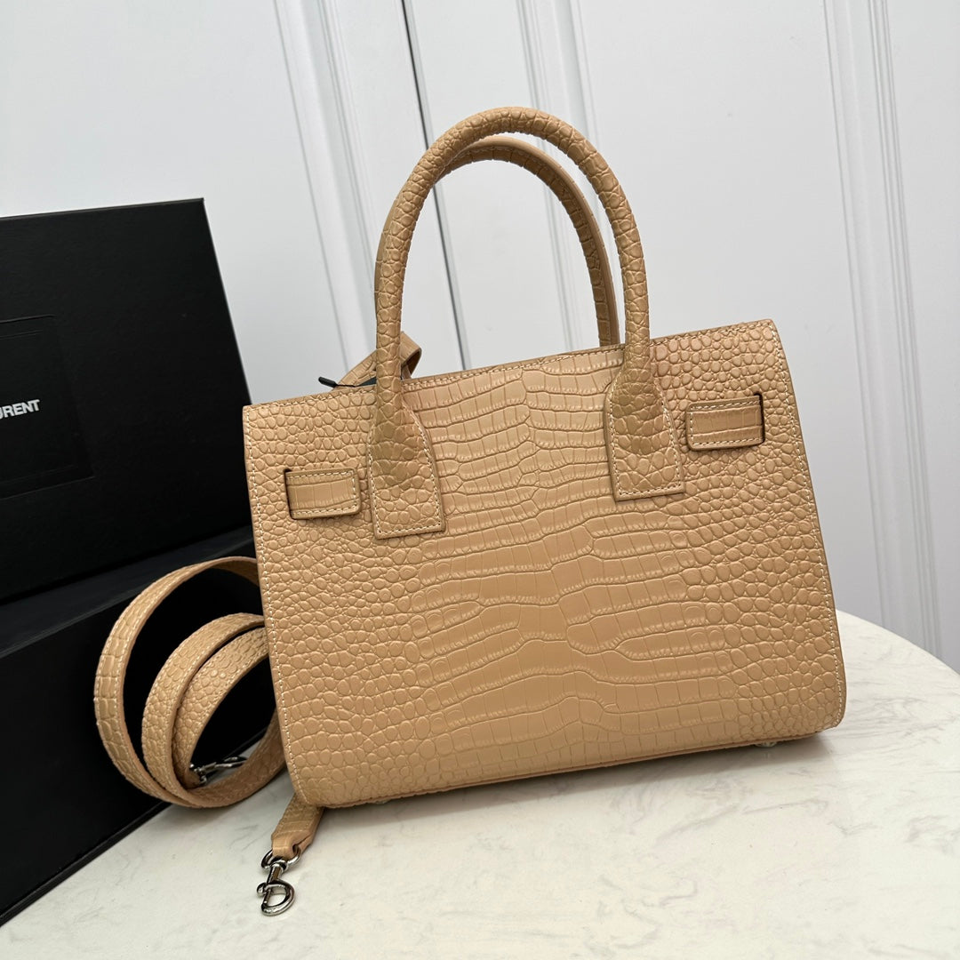 1XSL268B (  Fashionable leather bag )