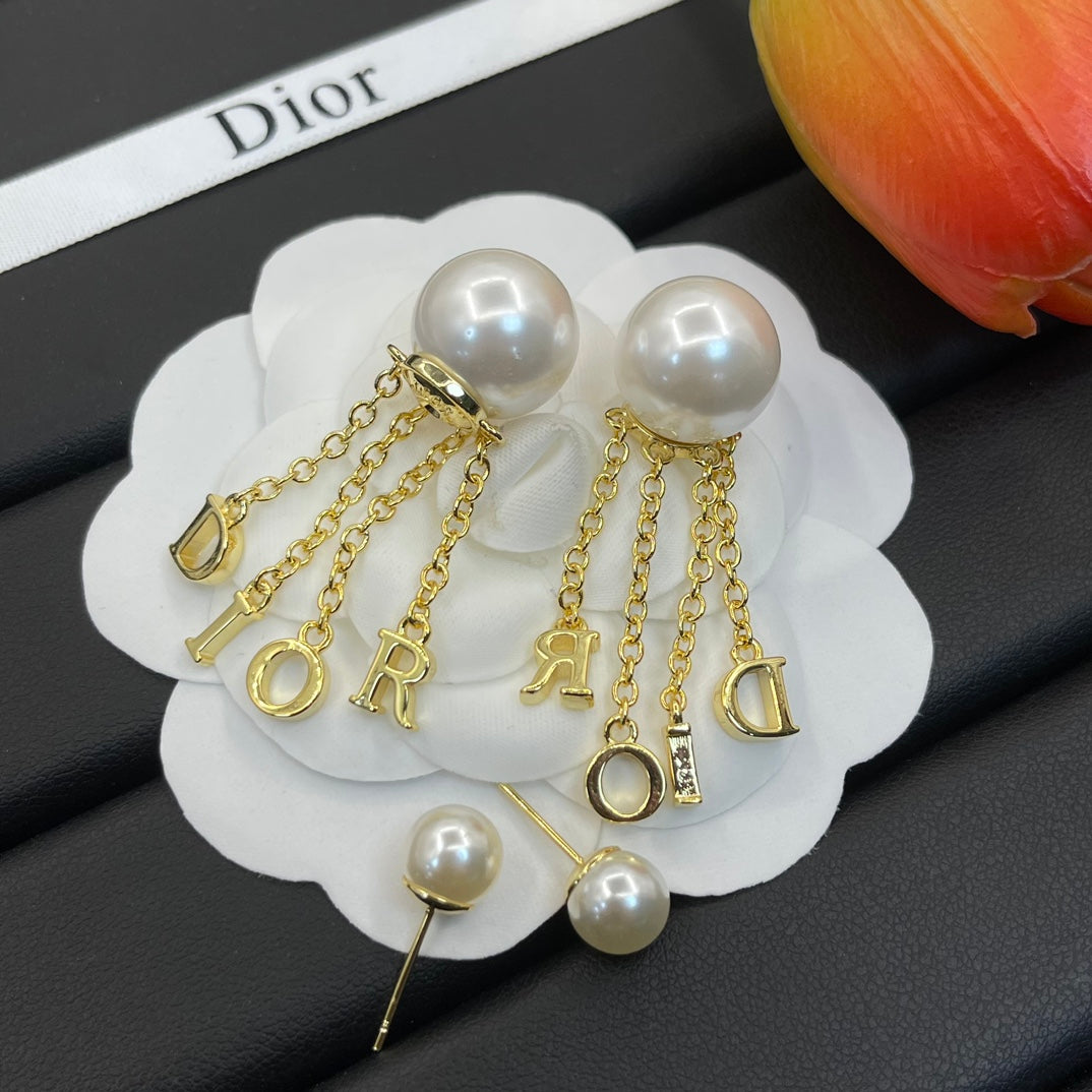 14D675E  Fashion Earrings