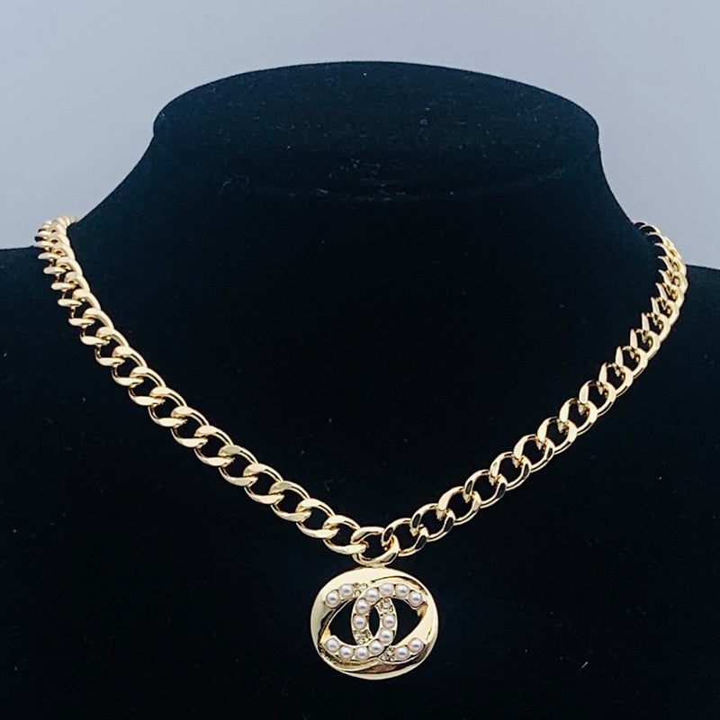 84C99X  Fashionable and high quality  Necklaces