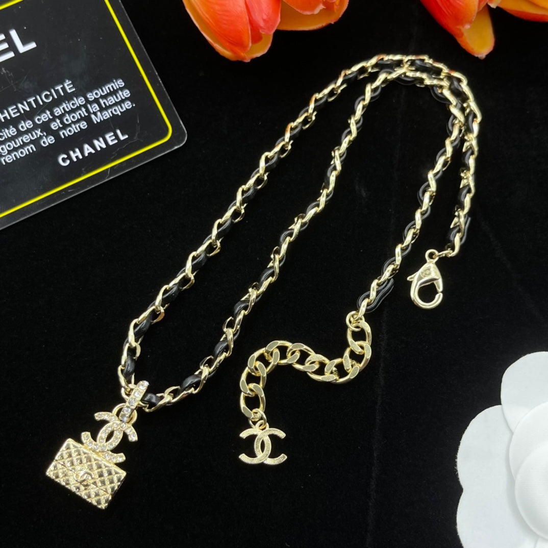 14C920X  Fashion Necklaces