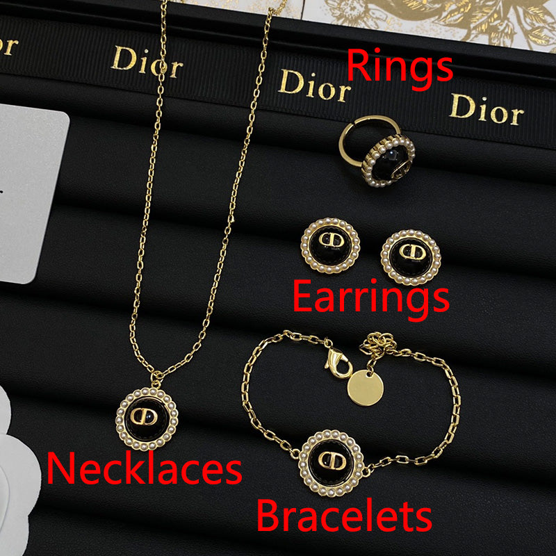 14D206X  Fashion high -quality Rings Earring Bracelets Necklaces