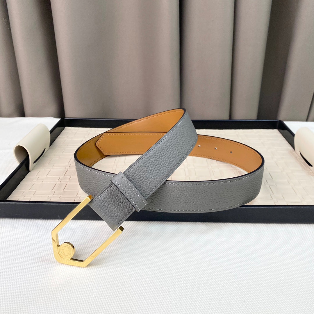 14H107P   (High quality leather belt With full package)