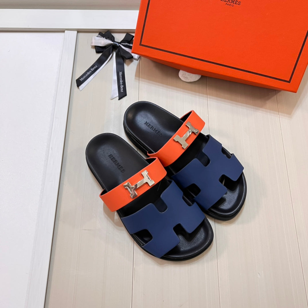 14H207Z  fashion Slippers