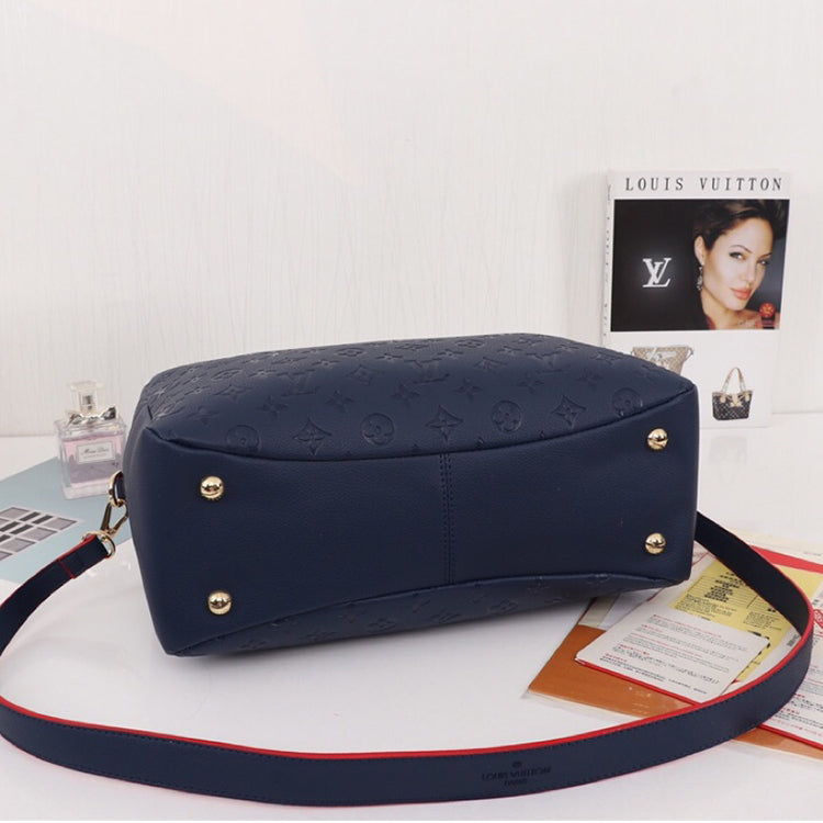 AE14B  Fashionable leather bag 