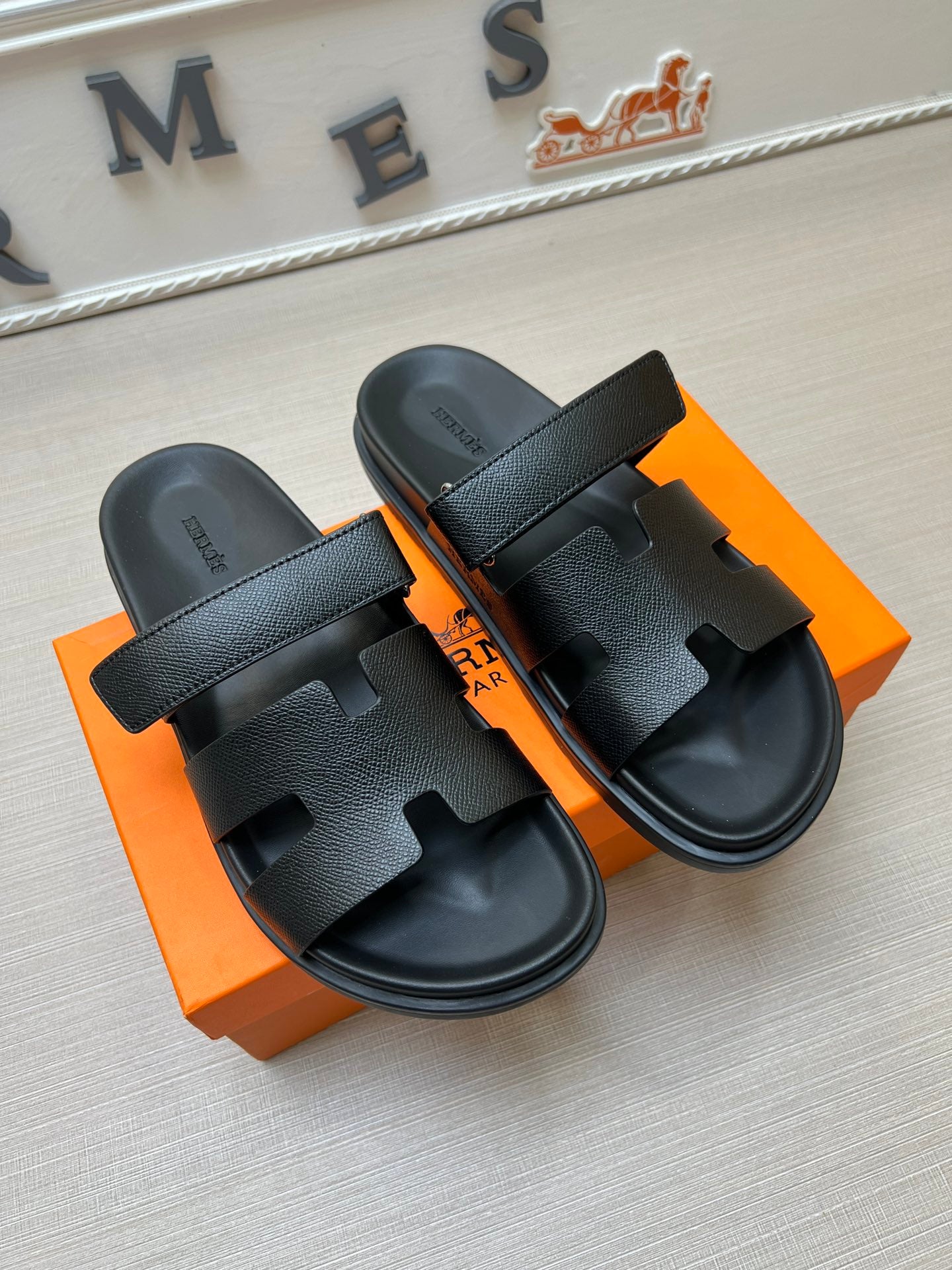 54H1Z    fashionslippers