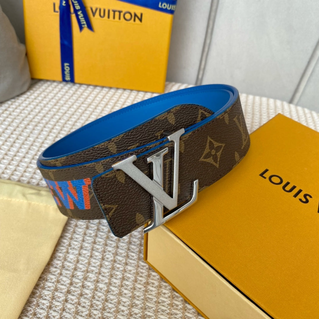 1: 1 High -quality head layer leather belt 1YE53P