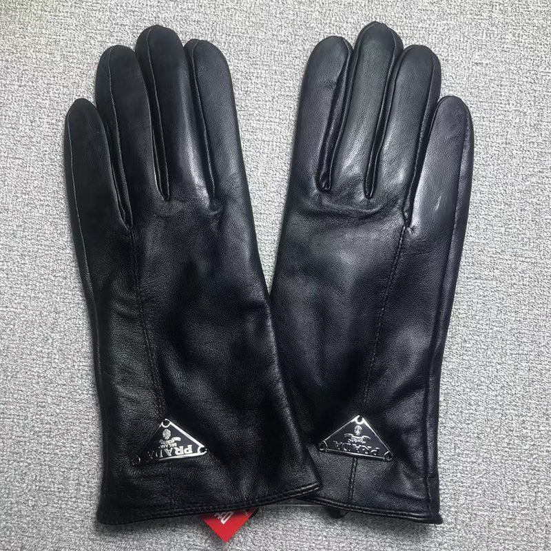 24PD83S   Fashion gloves