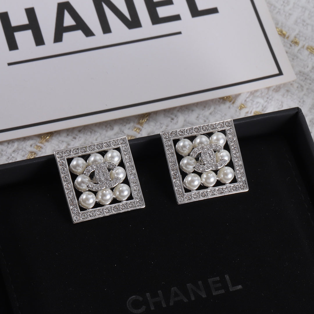 14C376E   Fashionable and high quality  Earrings