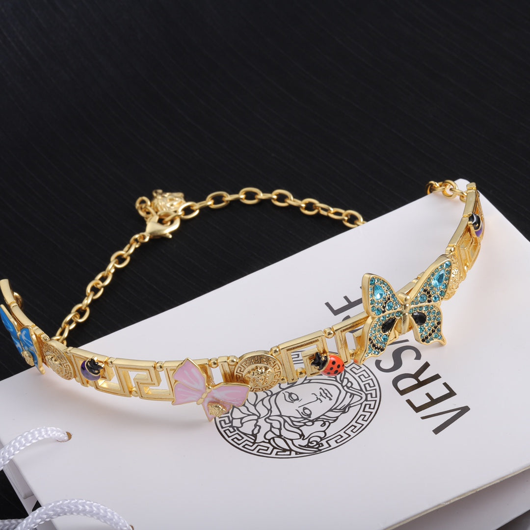 14V750K  Fashion Necklaces