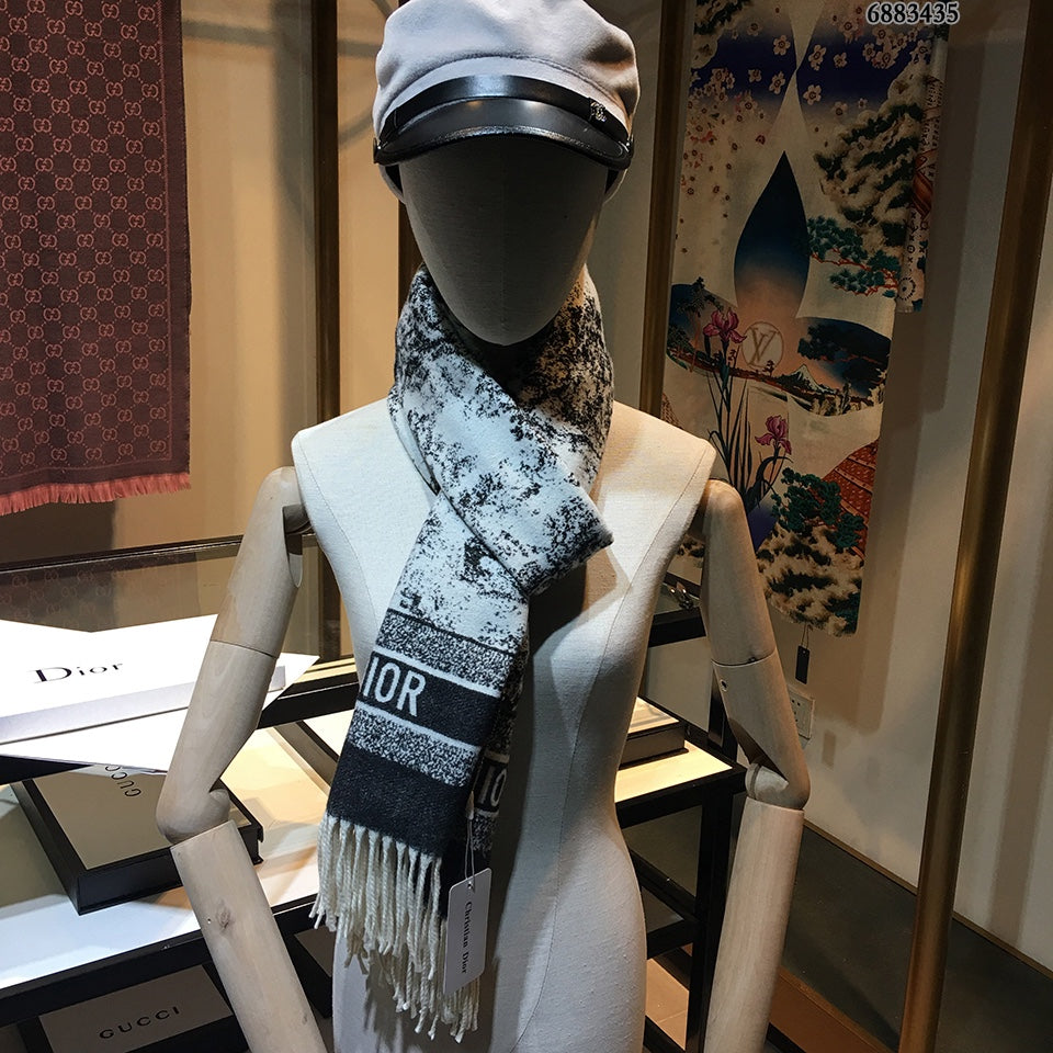 14D206W　 Fashion scarves