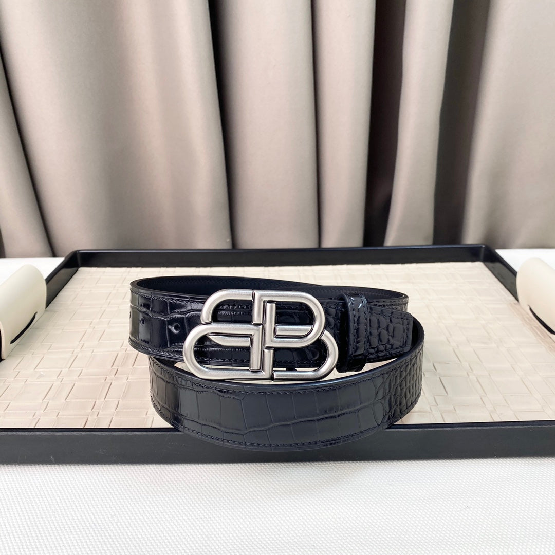 14J125P   (High quality leather belt With full package)