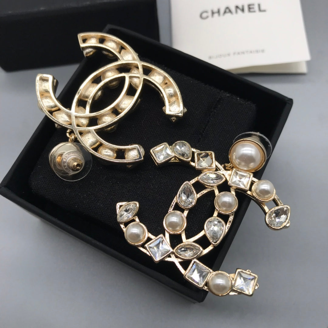 14C70E  Fashionable and high quality earrings