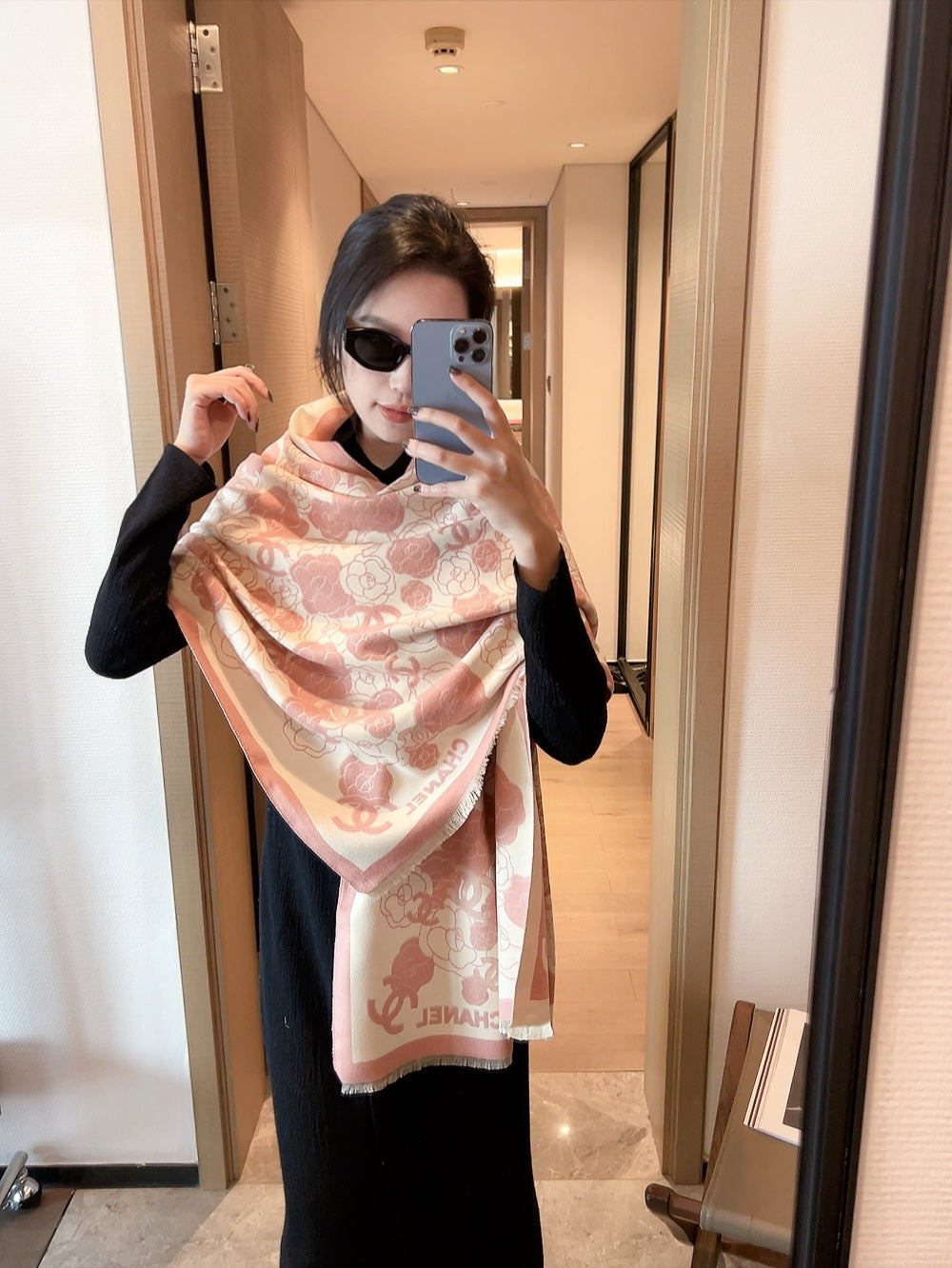 14C441W　 Fashion scarves