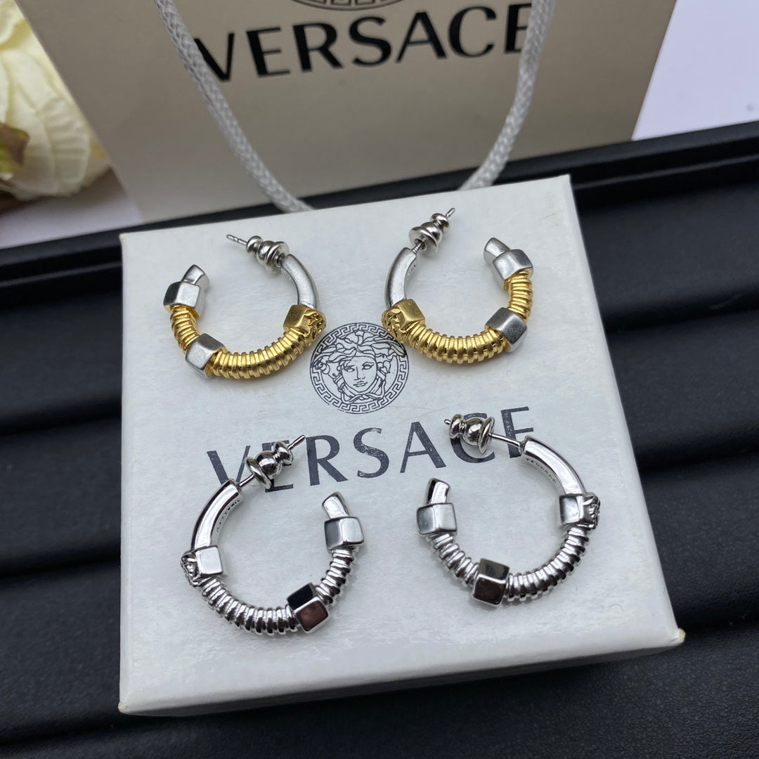 1YV467E  Fashion high -quality Earrings