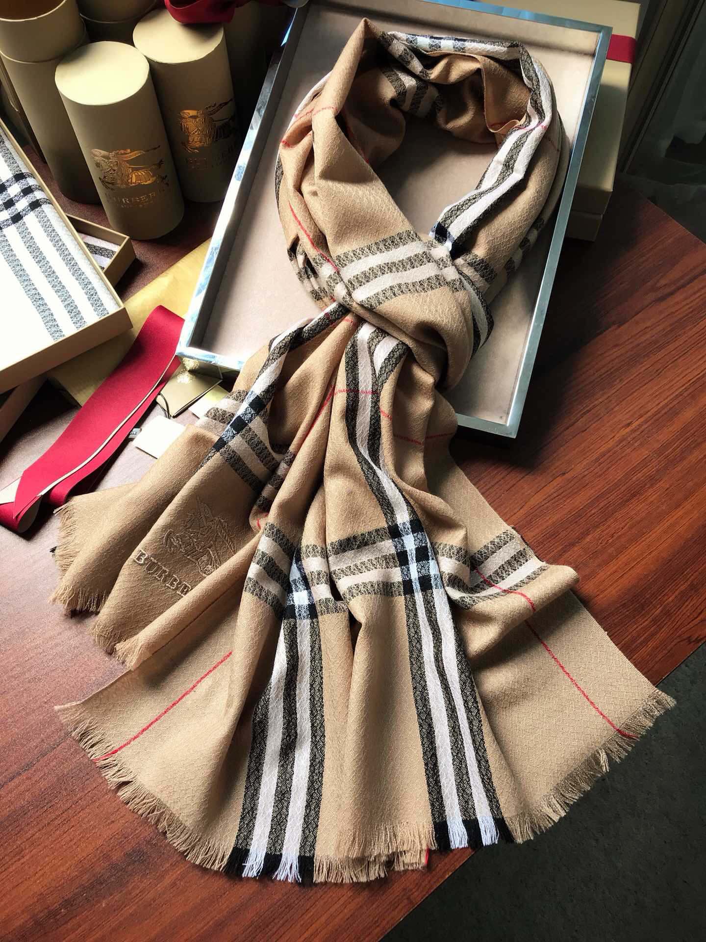 14R225W　Fashion scarves