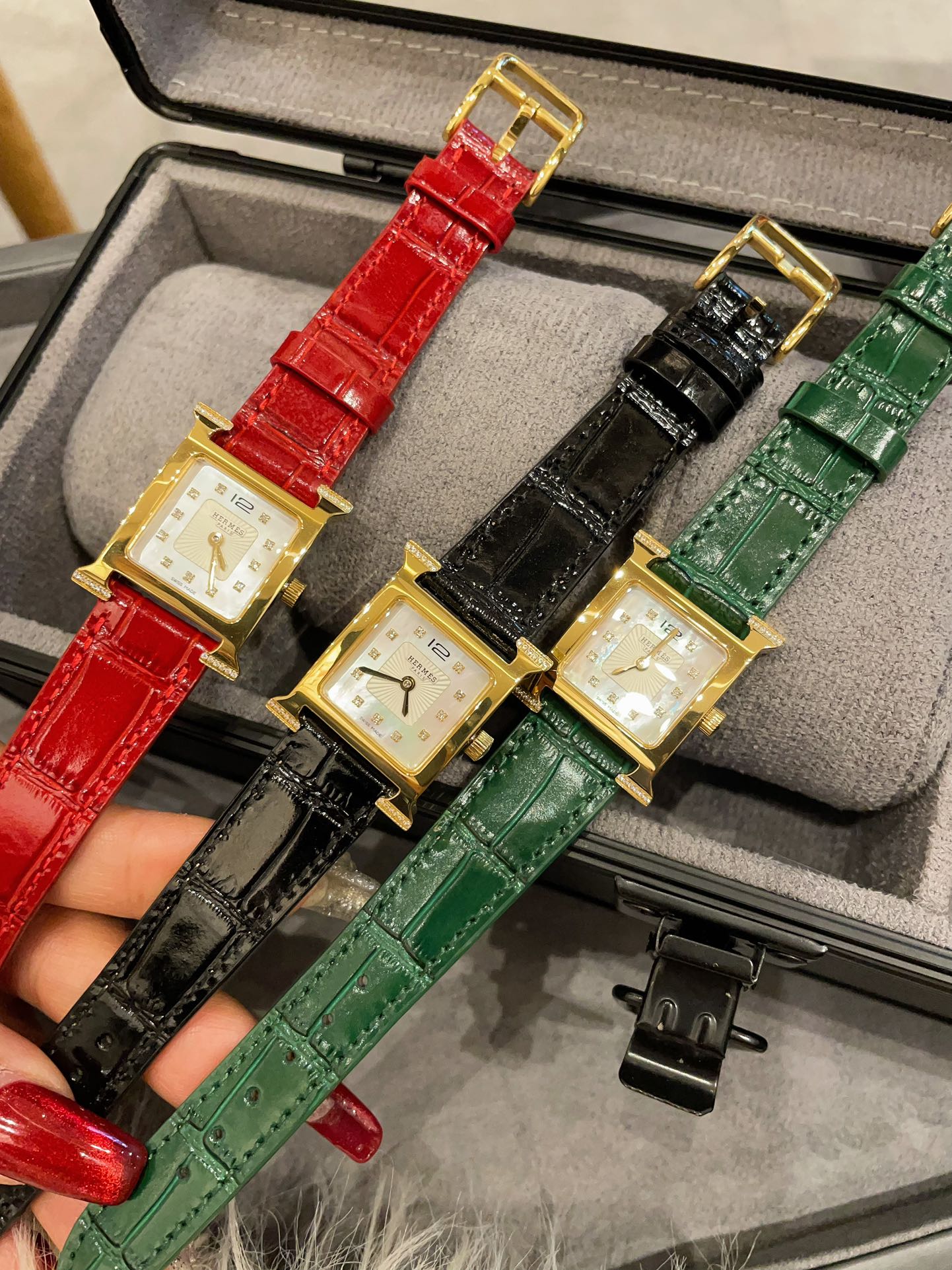 4LH7L Fashion women's watches