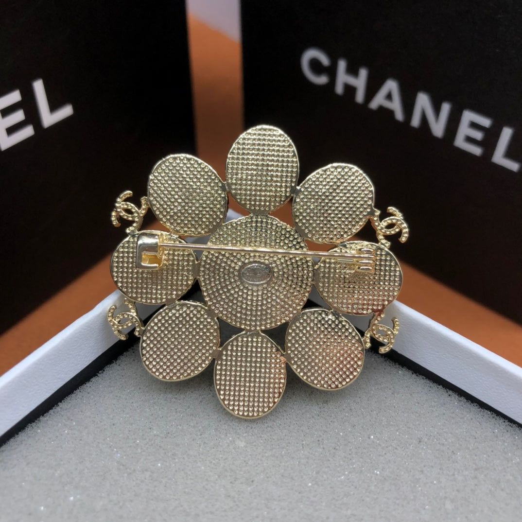 14C852X  Fashion Brooch