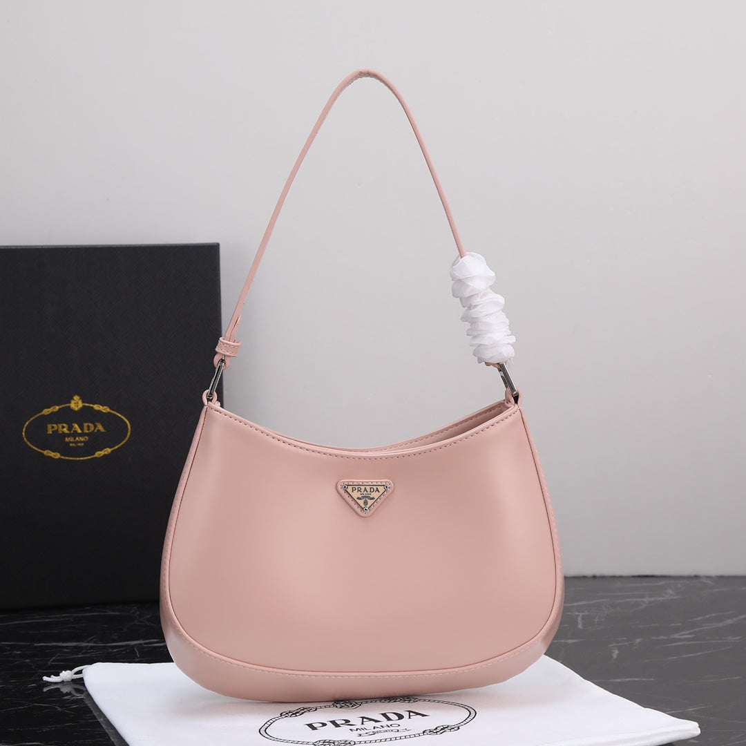 2XPD129B  Fashionable leather bag 