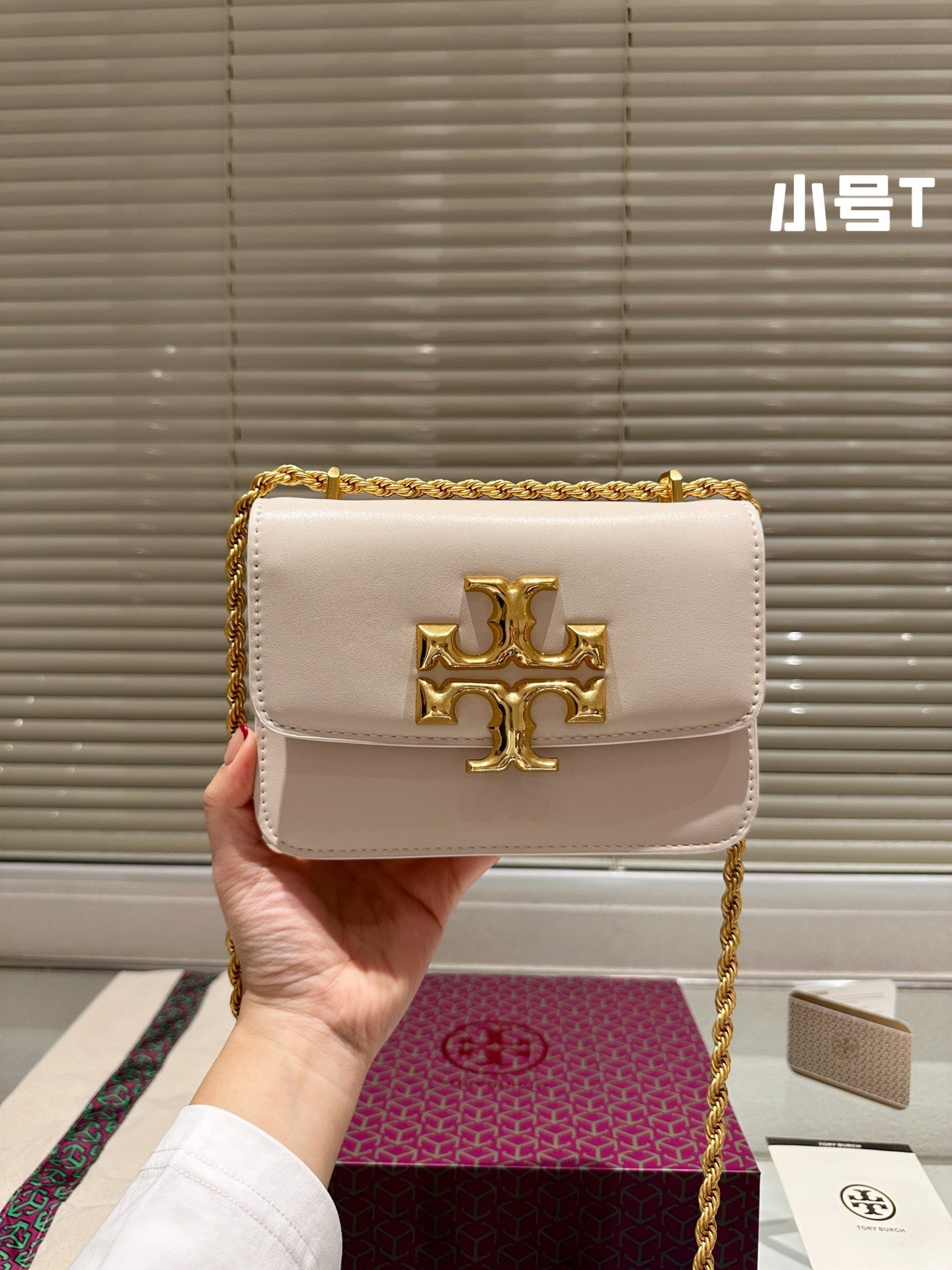 6XA431B Fashionable leather bag