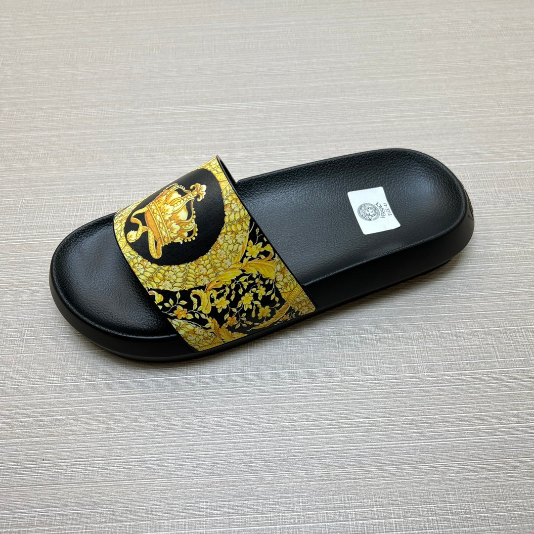 54V163Z    fashion  slippers