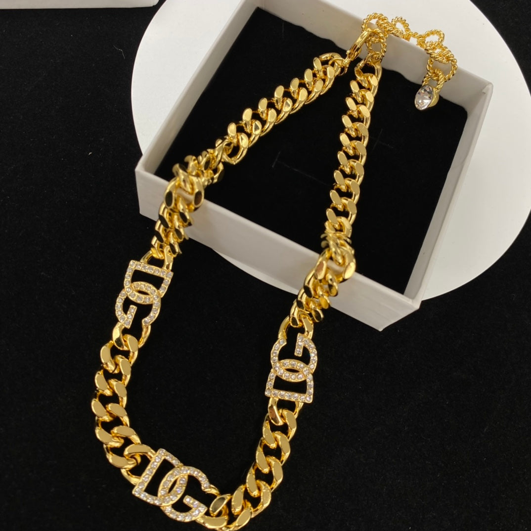 1XA581X Fashion high -quality Earrings Bracelets Necklaces