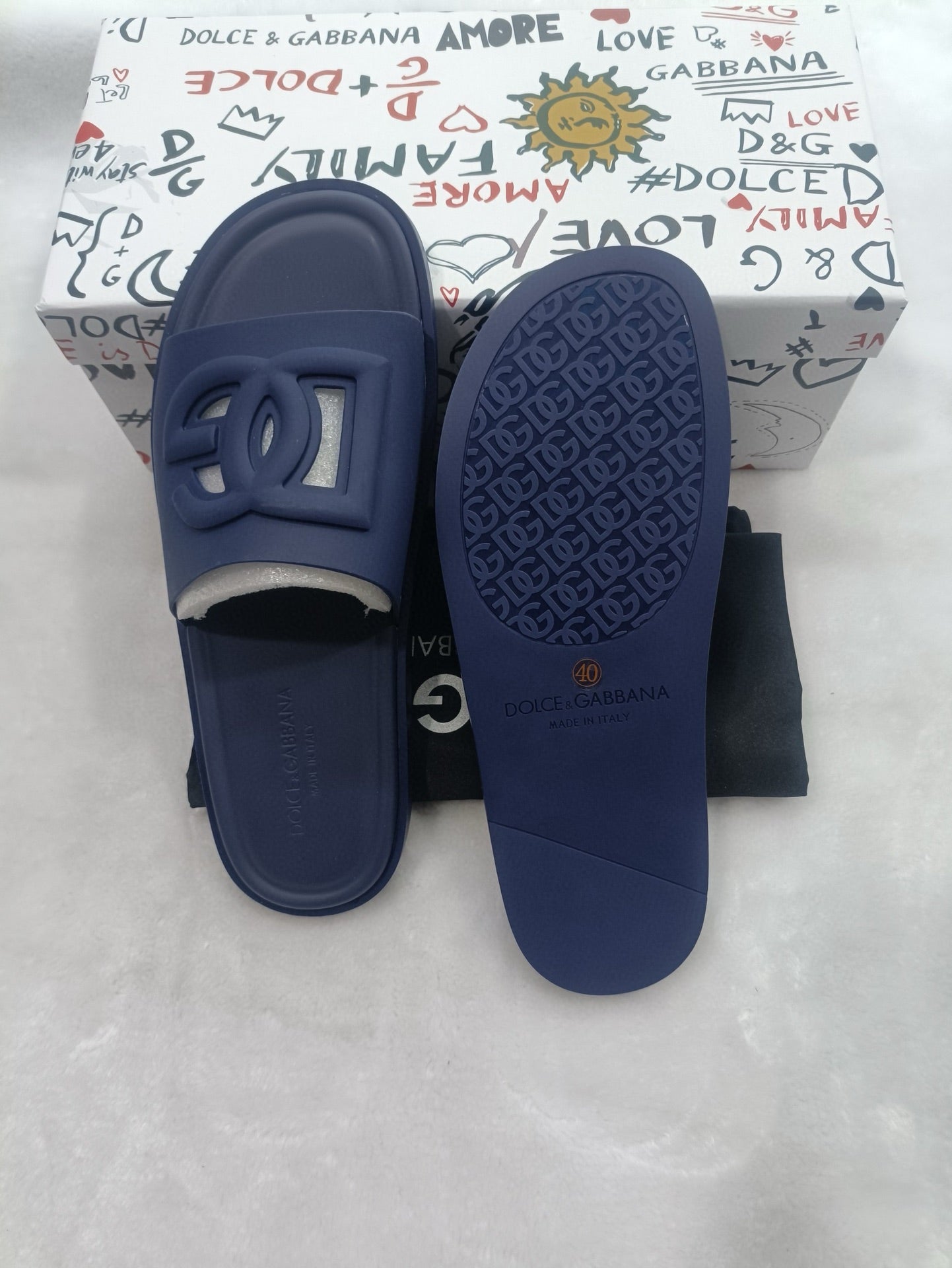 54A82Z   fashion  slippers