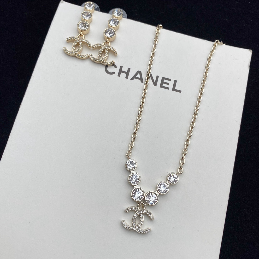 1YC21X  Fashion high -quality Earrings Necklaces