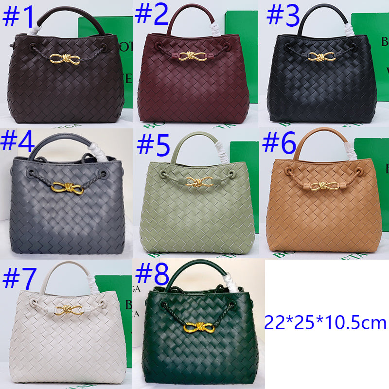 1XA80B (Fashionable leather bag )