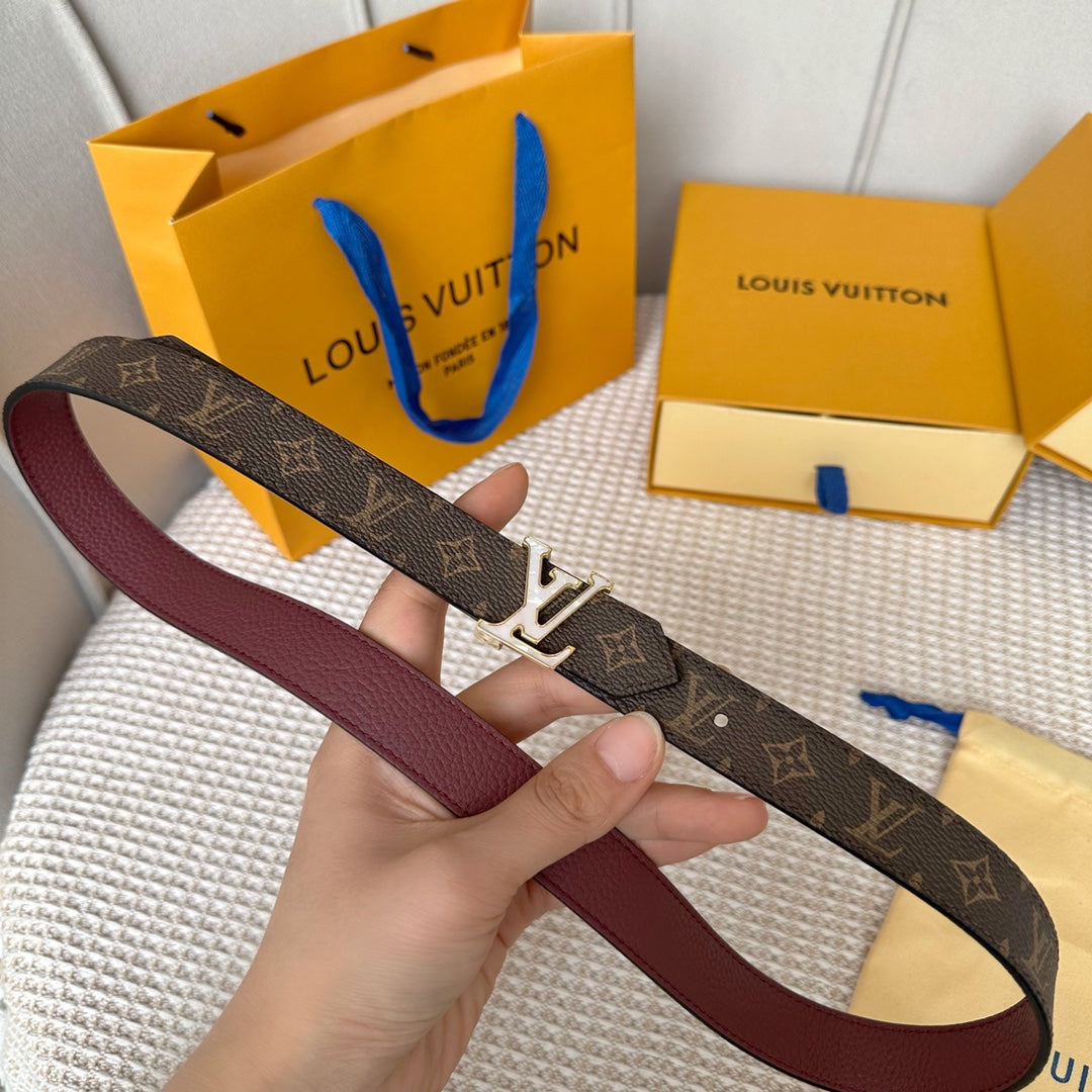 14E61P   (High quality leather belt With full package)