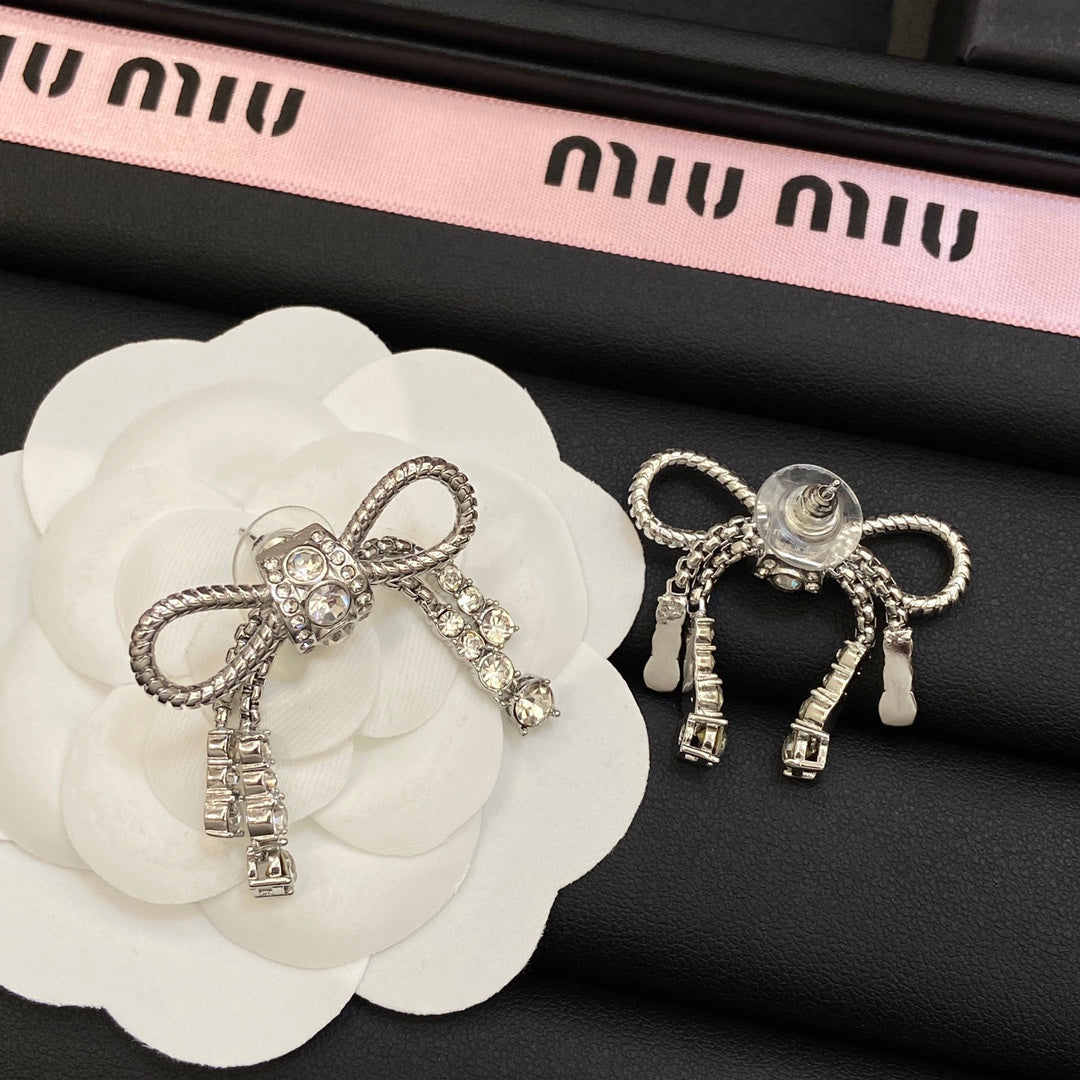 14A950E  Fashion Earrings