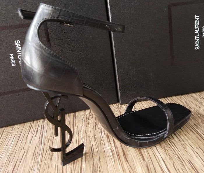 1: 1 High -quality leather high heels(10.5cm)  2XSL149Z