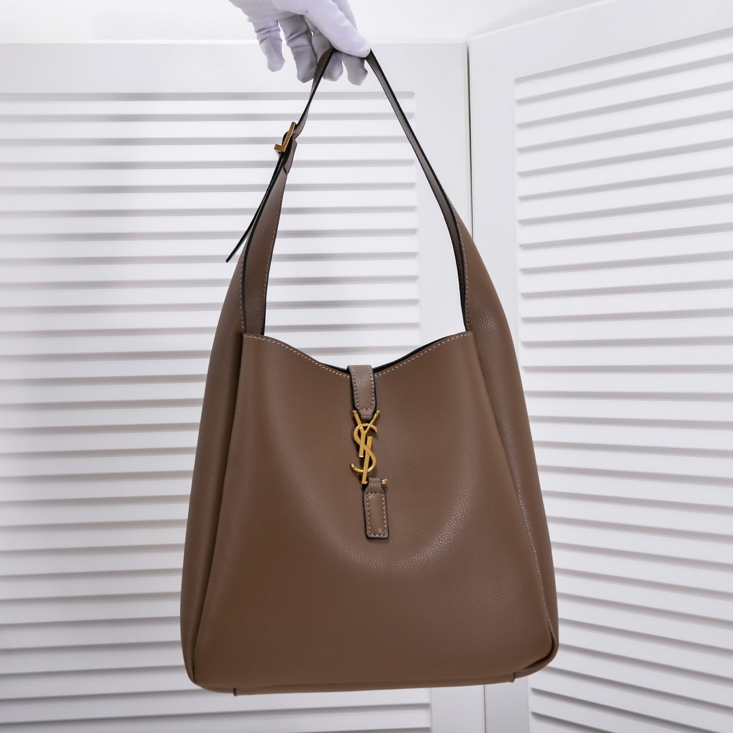 XSL4B  Fashionable leather bag 